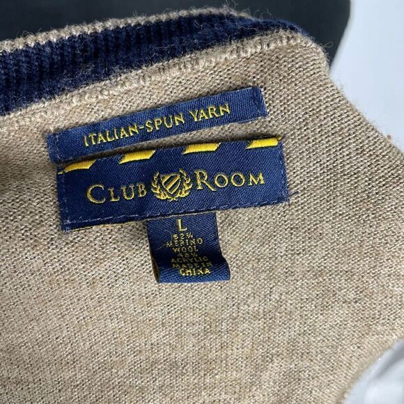 Club Room Italian Spun Wool V-Neck Knit Sweater - Men’s L - Picture 5 of 5